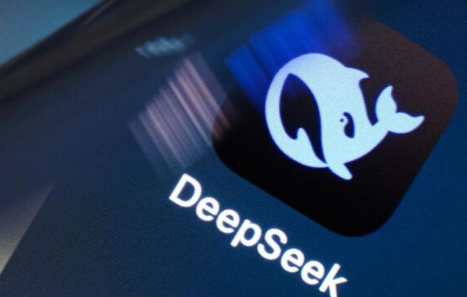 DeepSeek冲击波,马克龙反对禁用,美国用GPU收AI门票的路不好走