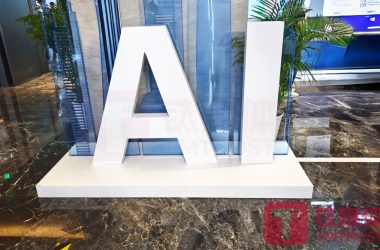 斯坦福抄袭中国大模型引发热议，国人重新审视中美AI差距与价值-Ai建筑师|学院