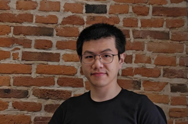 女王大学团队创新AI基础模型评审团方法，助力显著提升研究效率-Ai设计师学院